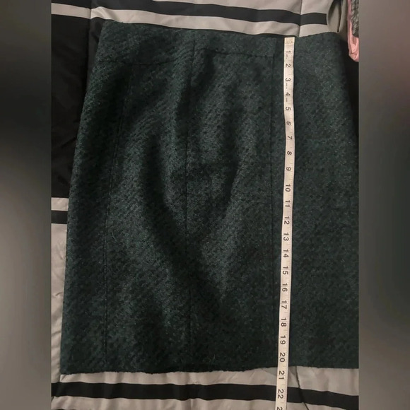 Banana Republic Skirt Women’s Wool Blend Tweed Pencil Textured Workwear Classic - Picture 10 of 10